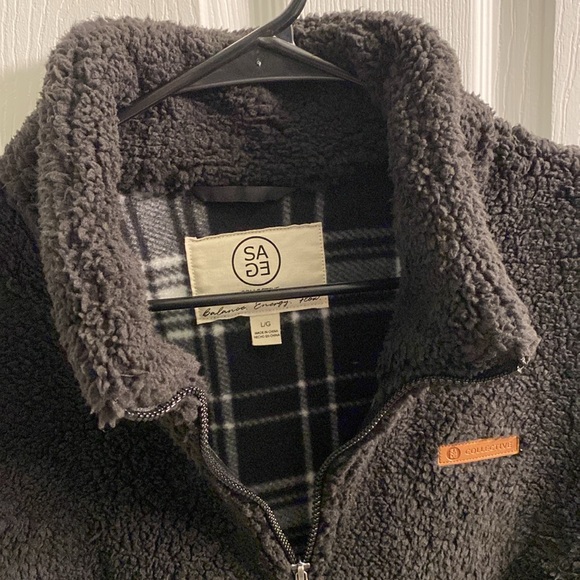 NWT Sage Collective Women's Sherpa Fleece Lined Plush Vest in Black - Picture 6 of 8